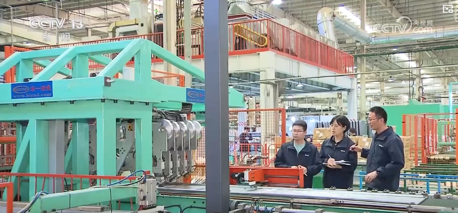 外貿(mào)取得歷史&ldquo;最好成績(jī)&rdquo; !政府&rarr;企業(yè)&ldquo;走出去&rdquo; 暢通&ldquo;新航路&rdquo;